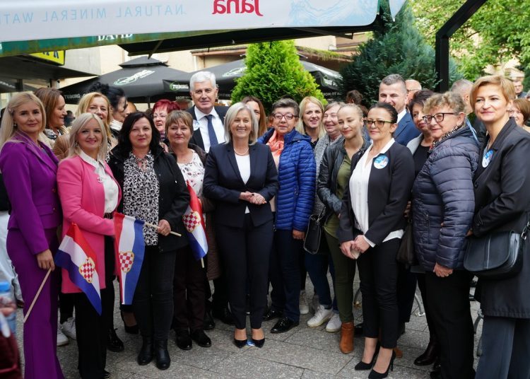 Borjana Krišto u Novom Travniku: Izborimo se za bolji položaj, za bolji život svakog čovjeka na ovom prostoru
