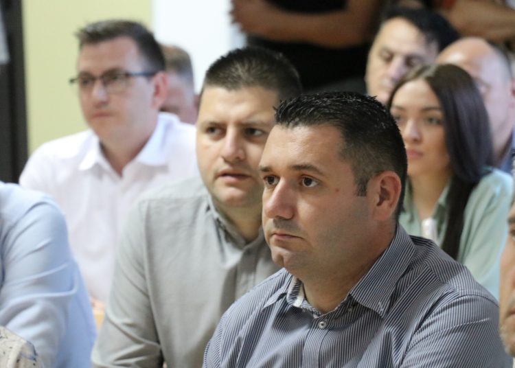 Široki Brijeg: HDZ BiH iz Crnih Lokava i Ljubotića krenuo po uvjerljivu pobjedu