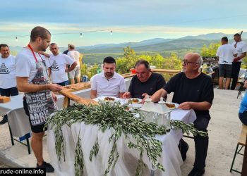 U Grudama održan prvi kulinarski show “3,2,1 kuhaj”