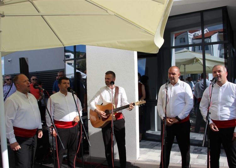 Danas je u Posušju otvorena nova zgrada JP Elektroprivreda Hrvatske zajednice Herceg Bosne Poslovnice Posušje