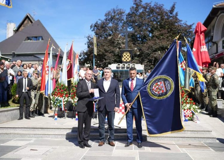 Svečano obilježena 27. obljetnica oslobođenja kraljevskog grada Jajca