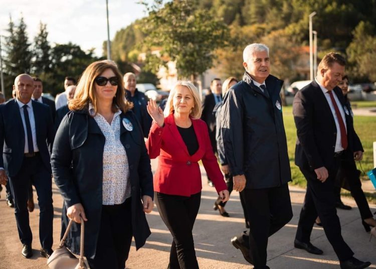 Održan završni predizborni skup HDZ BiH za Široki Brijeg