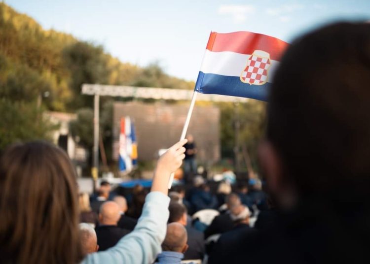 Održan završni predizborni skup HDZ BiH za Široki Brijeg