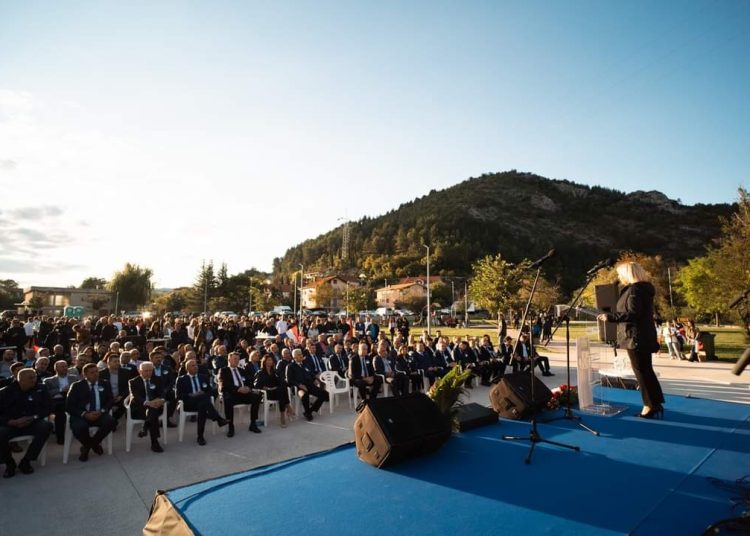 Održan završni predizborni skup HDZ BiH za Široki Brijeg