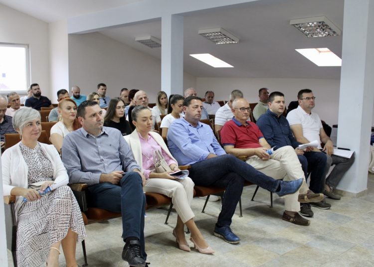Skupovi HDZ BiH u Jarama i Uzarićima: “Svaki naš glas je važan, izađimo na izbore 2. listopada”