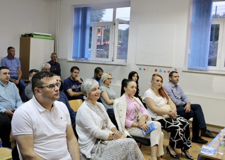 Skupovi HDZ BiH u Jarama i Uzarićima: “Svaki naš glas je važan, izađimo na izbore 2. listopada”