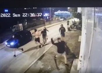 Policija u Mostaru privela osam huligana