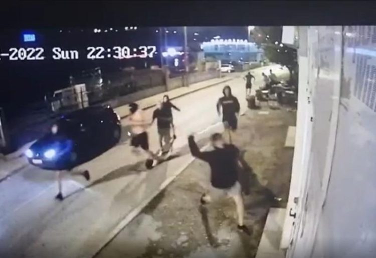 Policija u Mostaru privela osam huligana