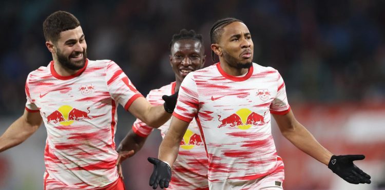 Chelsea dovodi Christophera Nkunkua