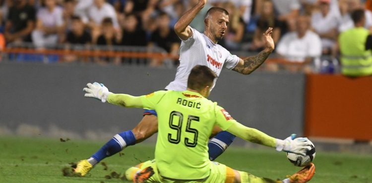 Šibenik u sedmoj minuti sudačke nadoknade do boda protiv Hajduka