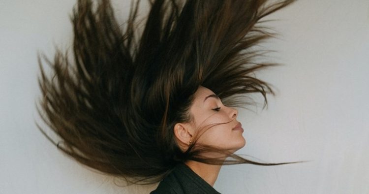 Dermatolog otkriva koliko bismo često trebali prati kosu