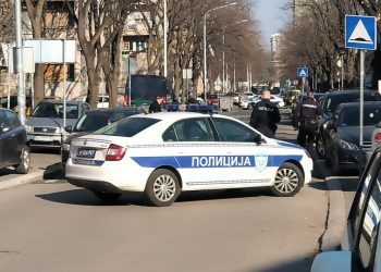 Strava u Beogradu: Hrvaticama ponudio prijevoz pa ih zaključao dok ne plate, oduzeo im i mobitel