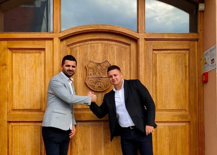 Suradnja Posušja i Hrvatske Kostajnice nastavljena na kulturnom polju