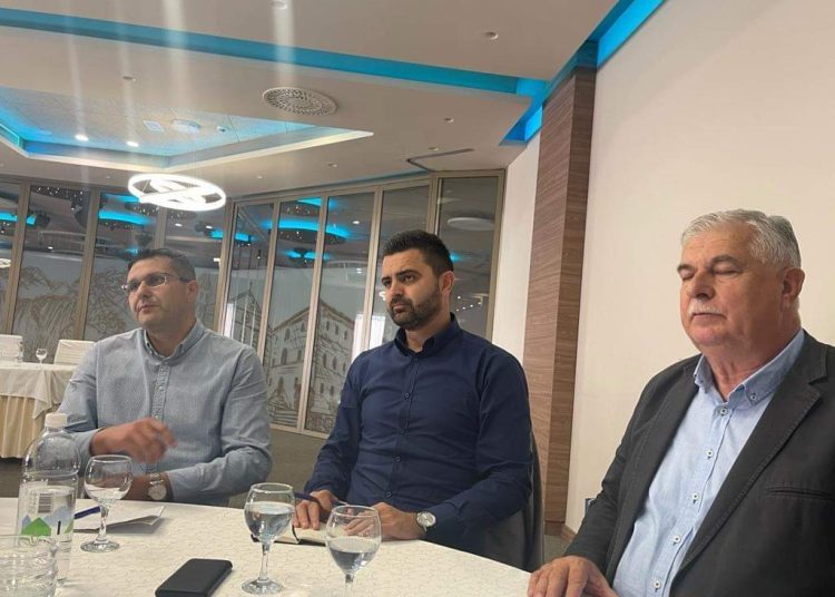 Čović s dužnosnicima Županijskog odbora HDZ-a BiH Županije Zapadnohercegovačke