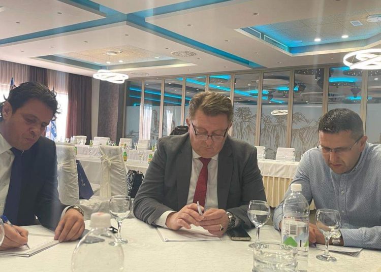 Čović s dužnosnicima Županijskog odbora HDZ-a BiH Županije Zapadnohercegovačke