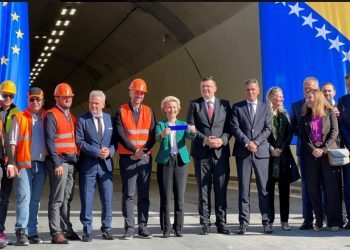 Von der Layen presjekla svečanu vrpcu i otvorila dionicu Koridora 5C Tarčin – Ivan