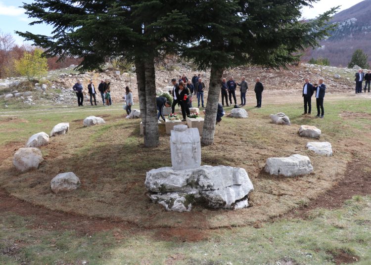 Obnovljen spomenik duvandžijama na Rosuljama