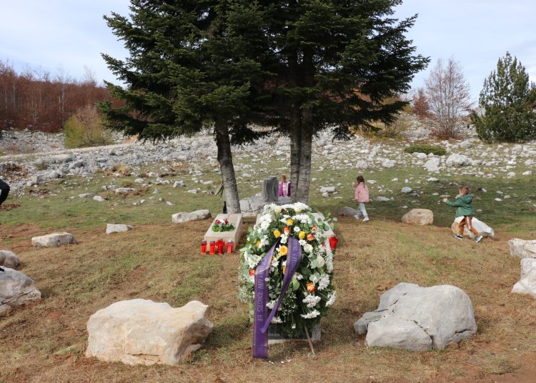 Obnovljen spomenik duvandžijama na Rosuljama