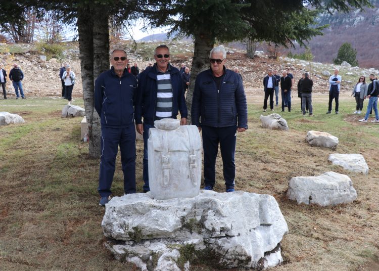 Obnovljen spomenik duvandžijama na Rosuljama