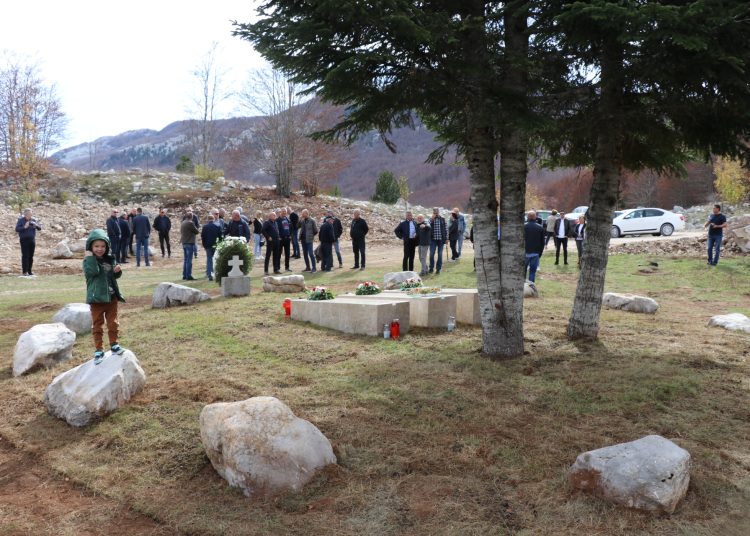 Obnovljen spomenik duvandžijama na Rosuljama