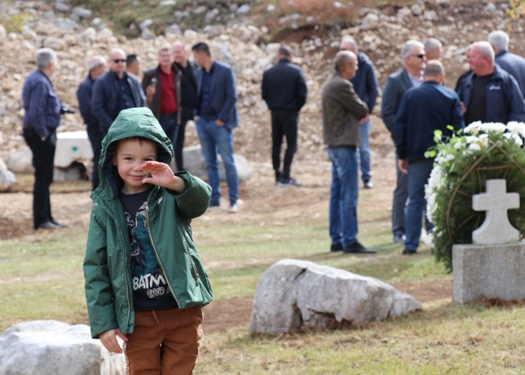 Obnovljen spomenik duvandžijama na Rosuljama