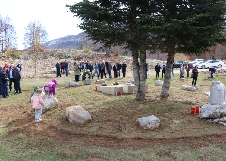 Obnovljen spomenik duvandžijama na Rosuljama