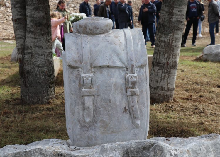 Obnovljen spomenik duvandžijama na Rosuljama