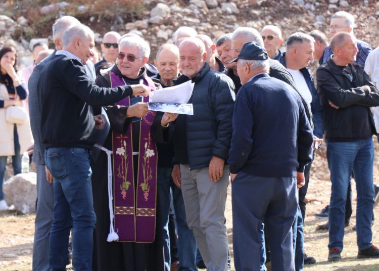 Obnovljen spomenik duvandžijama na Rosuljama