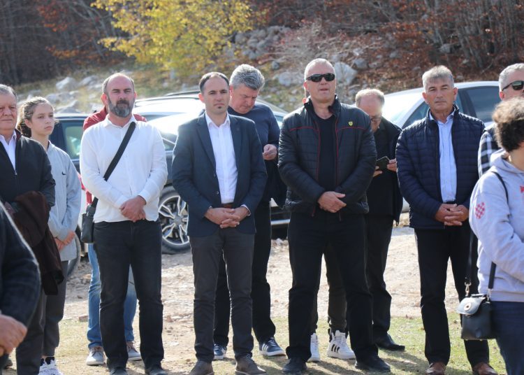 Obnovljen spomenik duvandžijama na Rosuljama