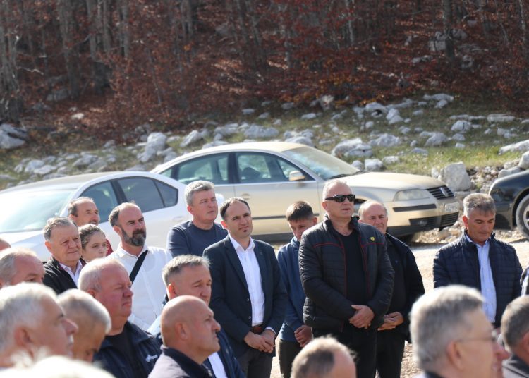 Obnovljen spomenik duvandžijama na Rosuljama