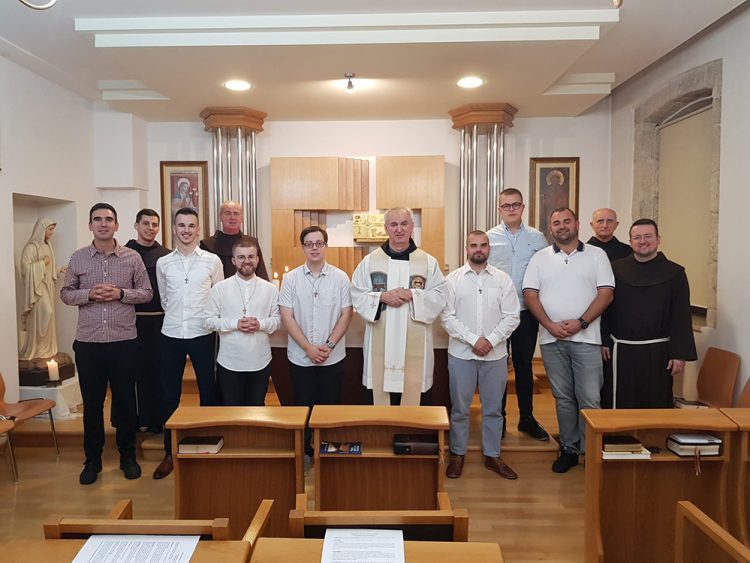 Sedmorica kandidata primljena u postulaturu Hercegovačke franjevačke provincije