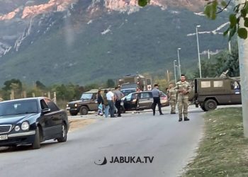 Sudar EUFOR-ovog vozila s osobnim automobilom u Mostaru