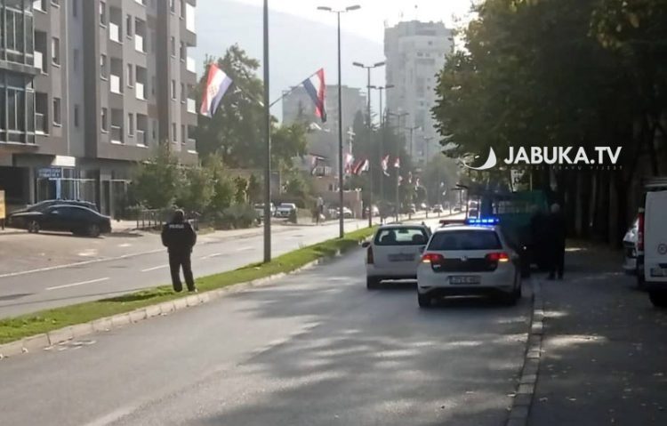 Mostar: Sudar kamiona i automobila