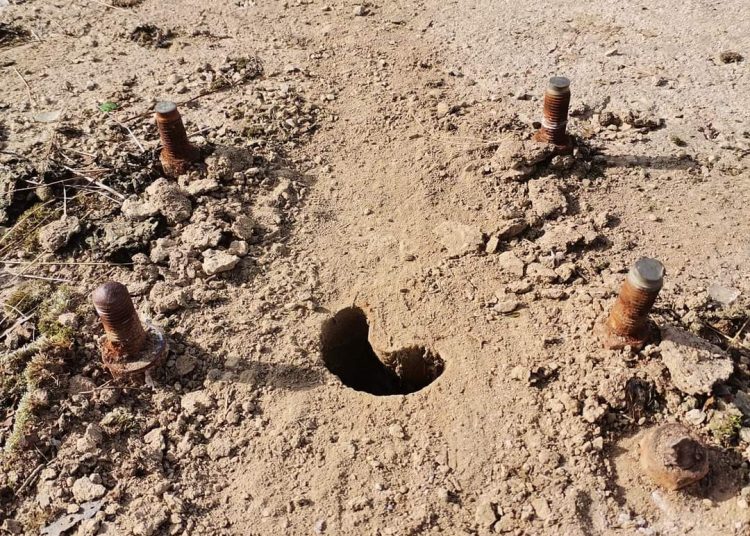 Oštećen spomenik poginulim braniteljima HVO-a na Pješčari, skinuta zastava hrvatskog narod