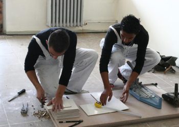 Keramičari danas zarađuju bolje od liječnika: Po kvadratu naplaćuju i 23 KM