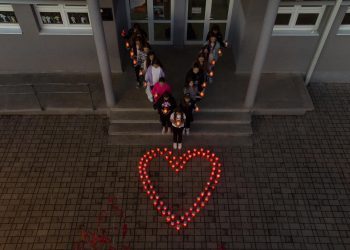 Učenici Druge osnovne škole Široki Brijeg odali počast Vukovaru