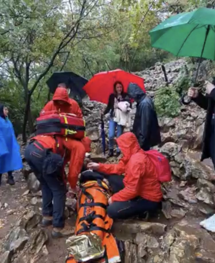 Teški vremenski uvjeti nisu spriječili HGSS da spasi život Hrvata na Križevcu