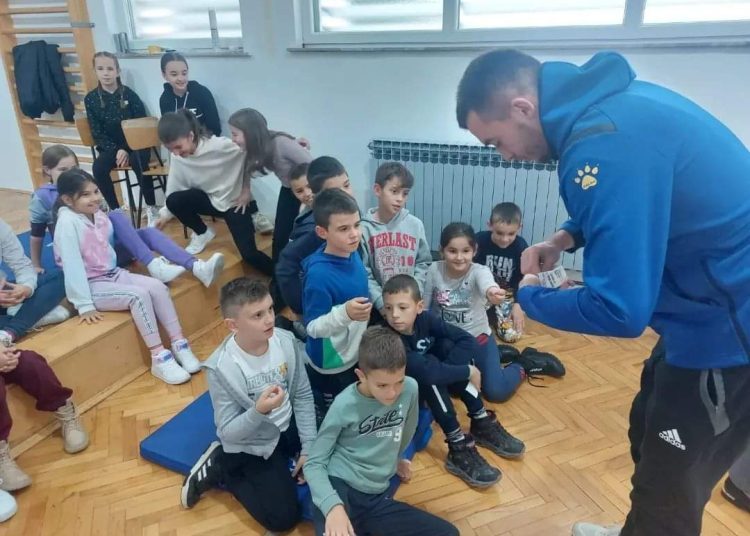 Kočerin: Ugodno druženje učenika i nogometaša Širokog Brijega