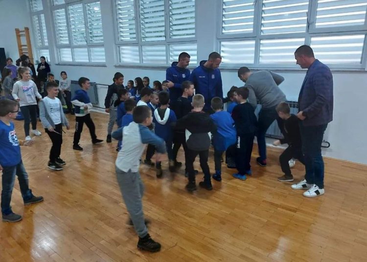 Kočerin: Ugodno druženje učenika i nogometaša Širokog Brijega