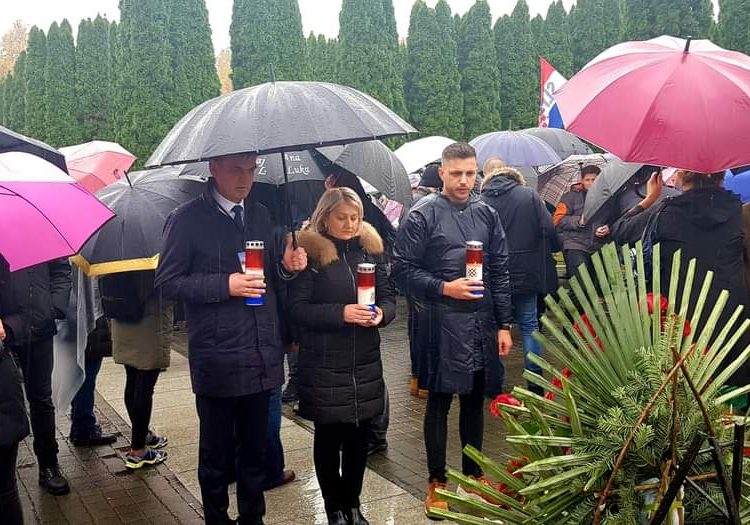 Borjana Krišto predvodila izaslanstvo HDZ-a BiH i HNS-a na obilježavanju Dana sjećanja na žrtvu Vukovara