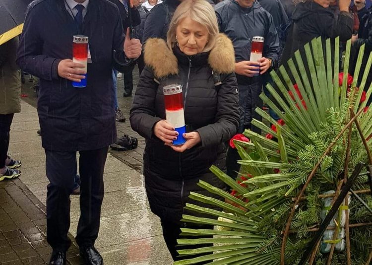 Borjana Krišto predvodila izaslanstvo HDZ-a BiH i HNS-a na obilježavanju Dana sjećanja na žrtvu Vukovara