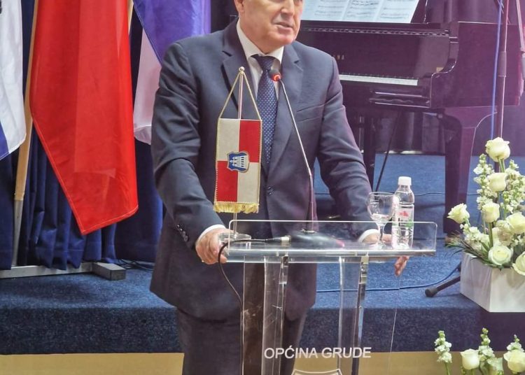 Čović: Sa svih političkih razina, dati ćemo puni doprinos te se ugraditi u svaki projekt u općini Grude