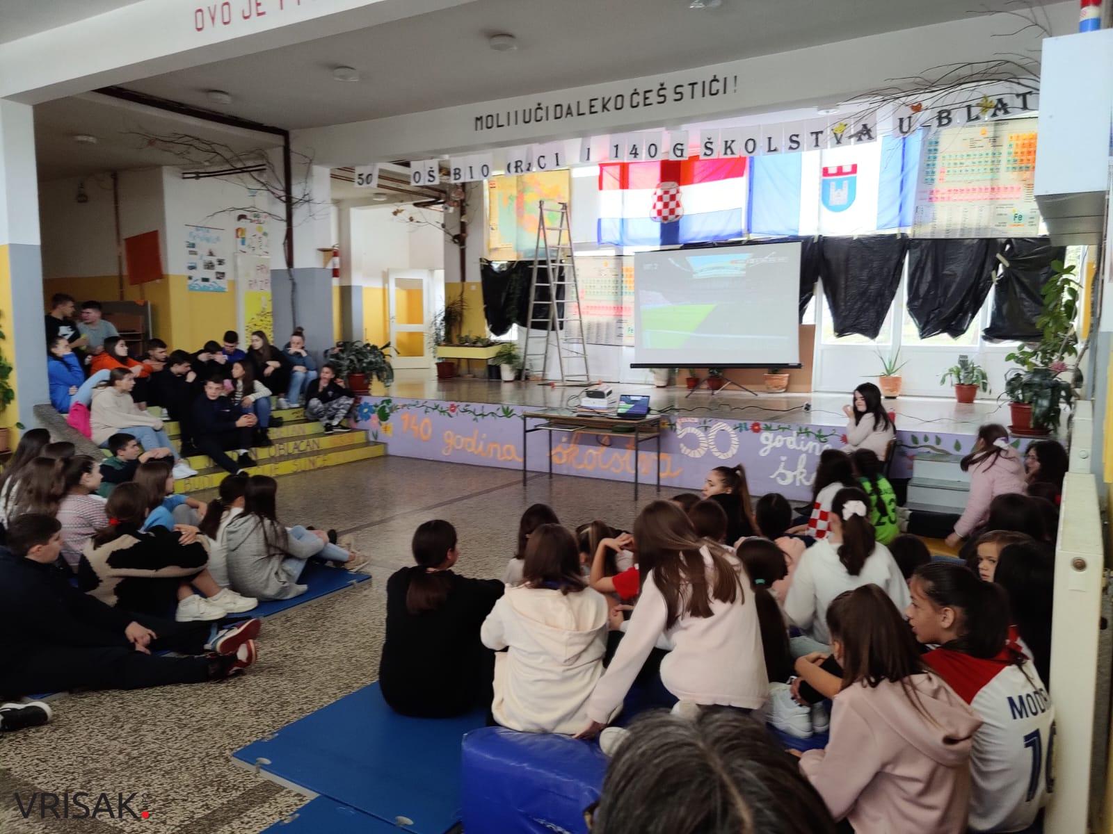 Svi za Hrvatsku! Zajedničko gledanje utakmice u školi u Biogracima