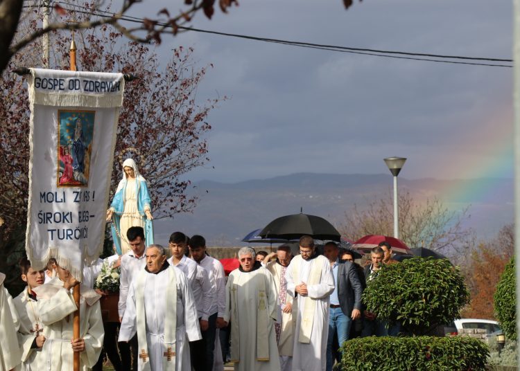 Turčinovići: Proslavljen blagdan Gospe od Zdravlja i 40 godina crkve