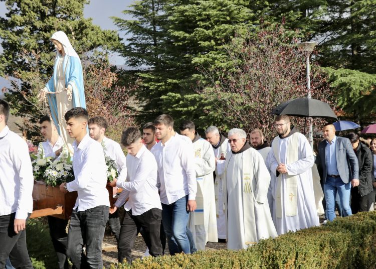 Turčinovići: Proslavljen blagdan Gospe od Zdravlja i 40 godina crkve