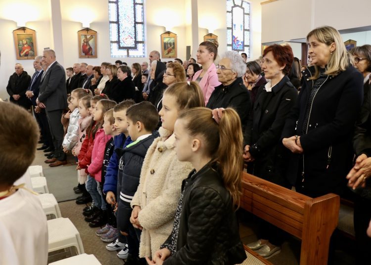 Turčinovići: Proslavljen blagdan Gospe od Zdravlja i 40 godina crkve