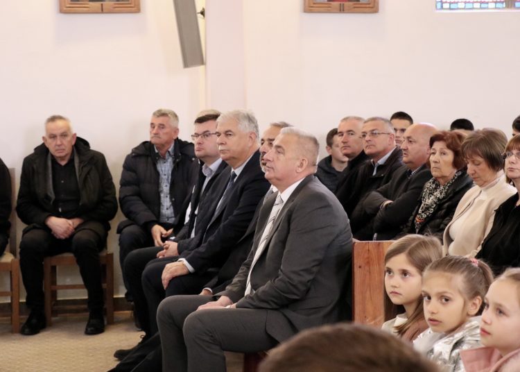 Turčinovići: Proslavljen blagdan Gospe od Zdravlja i 40 godina crkve