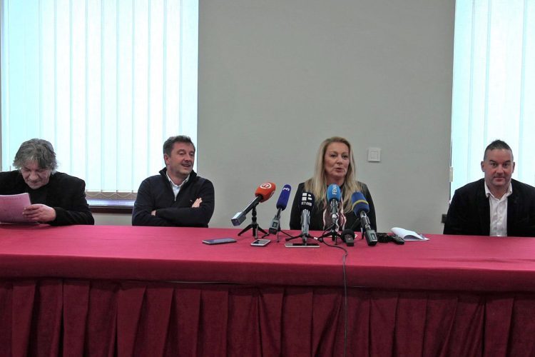 Predstavljen program Adventa u Mostaru, za doček Nove godine nastupa Željko Bebek