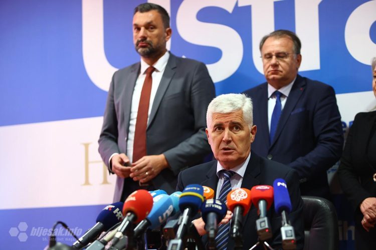 Čović se susreo s Nikšićem i Konakovićem, potpisivanje sporazuma o formiranju vlasti 29. studenog