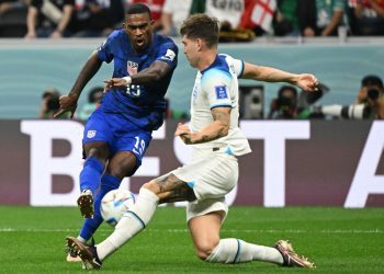 Engleska i SAD podijelili bodove